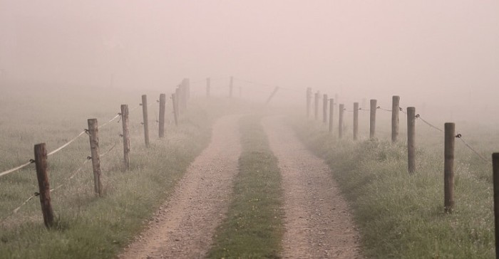 away-542479_1280-min